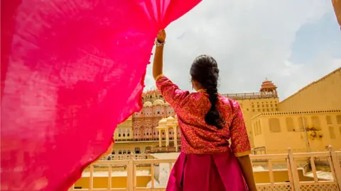 Getty Images India has 73 million single women