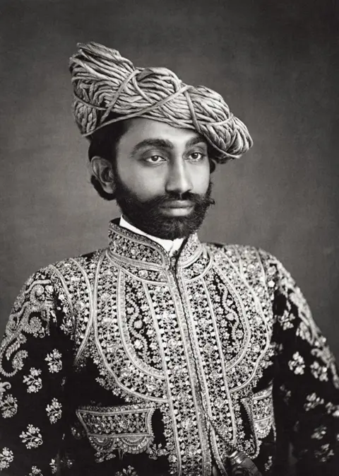 Hulton Archive / Getty Images A portrait of H.H The Raja Sahib of Liniri