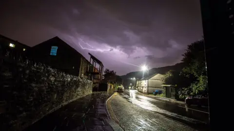 James Darby Lightning in Trehafod