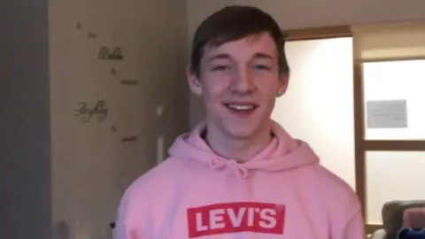 Oisin King Oisín King