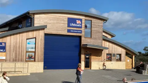 JILL BENNETT / BBC Lifeboat station