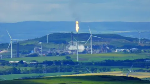 Ben Dolphin Mossmorran flare