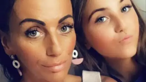 White family Tamzin and Louise