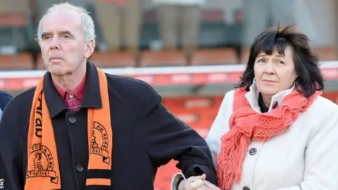 SNS Frank Kopel and his Wife Amanda during a visit to Tannadice in 2014