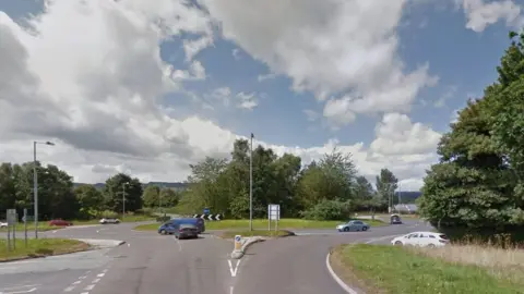 Google Gledrid roundabout in Oswestry