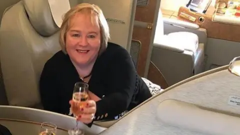 Campbell family/Facebook Lorraine Campbell