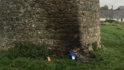 Facebook The scorched dovecote