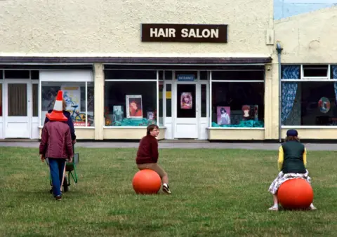 Barry Lewis Children on space hoppers