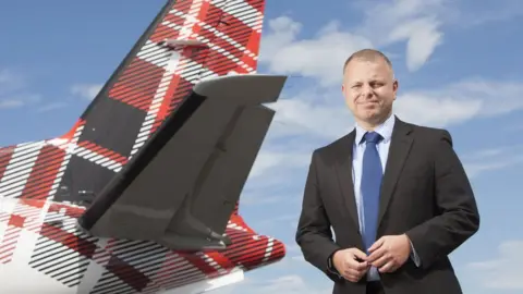 Loganair Jonathan Hinkles