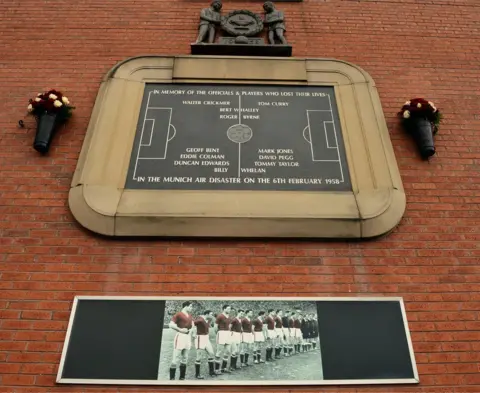 Getty Images Munich memorial Old Trafford
