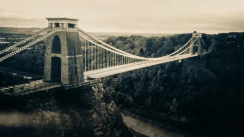 Clifton Suspension Bridge