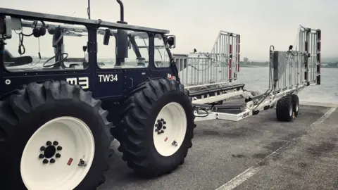 RNLI/Jack Lowe Kessock RNLI's launch and recovery rig