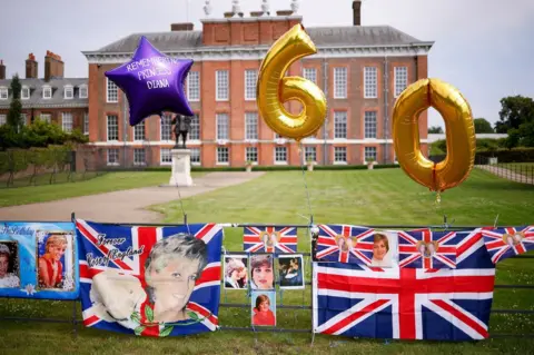 Reuters Tributes for Princess Diana outside Kensington Palace