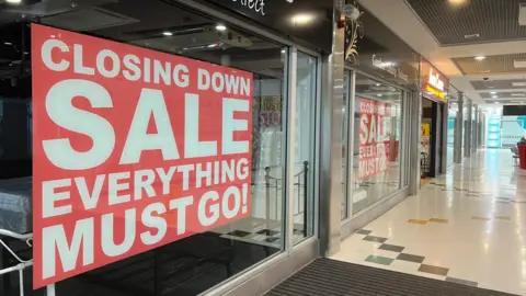 An empty shop in the shopping centre