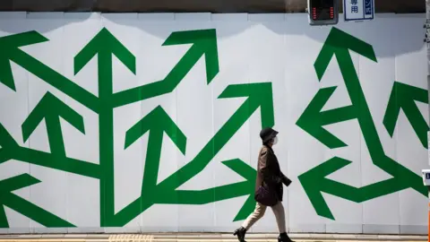 Behrouz Mehri Japanese street scene