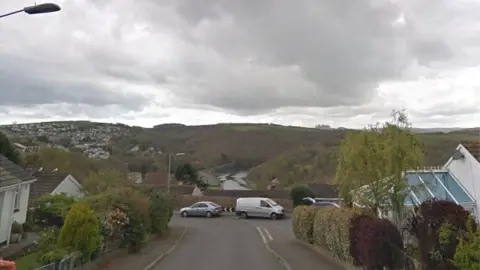 Google Pendennis Hill and Bodrigan Road