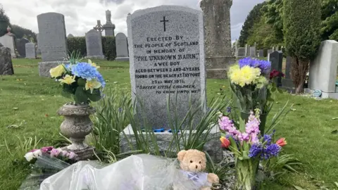 unknown bairn grave on 50th anniversary