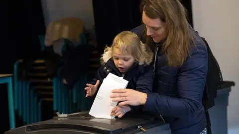 Getty Images Dutch voter in 2017 general election
