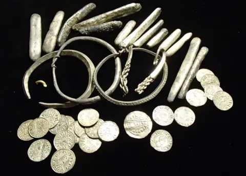 Trustees of the British Museum Rare Viking hoard found near Watlington