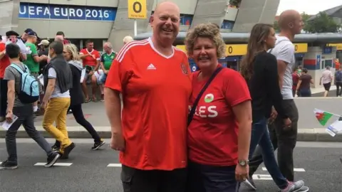 Sharon Parke Sharon and Rob at Euros 2016