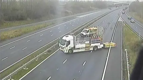 M4 crash Man dies in crash near Swindon