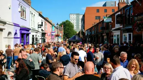 Lauren Close/Ornage Pip Market View of Orange Street market