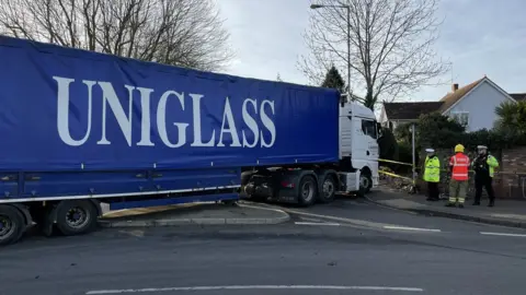 Alex Dunlop/BBC The lorry crash on Earlham Road, Norwich, on 1 February 2022