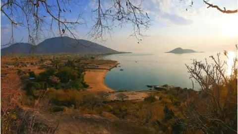 Malawi Style cape maclear