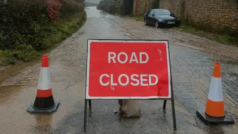 Yellow warning for rain has Somerset on standby