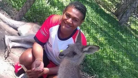 Debbie Kaore Debbie Kaore