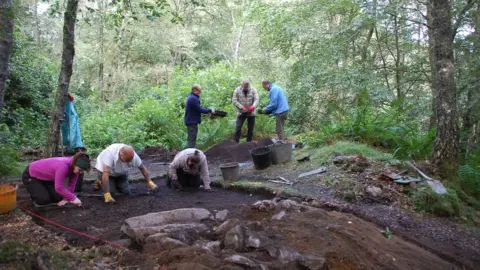 PKHT Archaeological excavation at King's Seat Hillfort