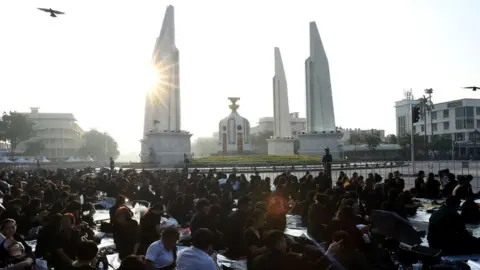 AFP Mourners in Bangkok