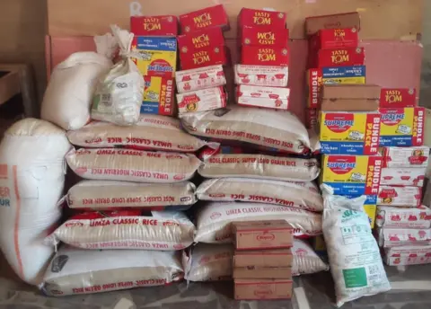 Akindele Oluwasheun Oladipupo Food supplies to be given to teachers