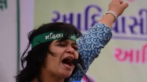 Manjula Pradeep addressing a gathering of tribals and Dalits in 2015 in Gujarat.