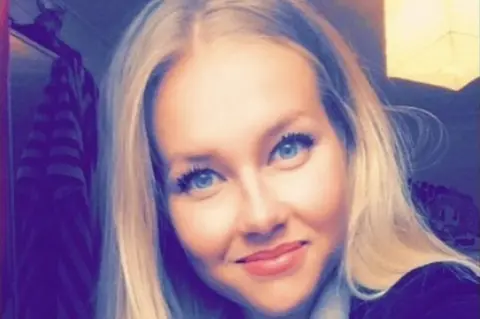 Anna Mäkinen Anna Mäkinen