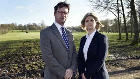 TVP Detectives Mark Glover and Nicola Douglas