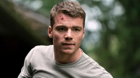 Netflix Gabriel Basso in The Night Agent