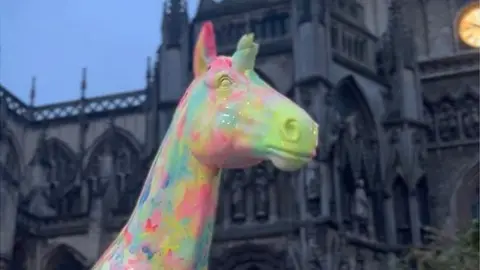 Jody The unicorn with its damaged horn