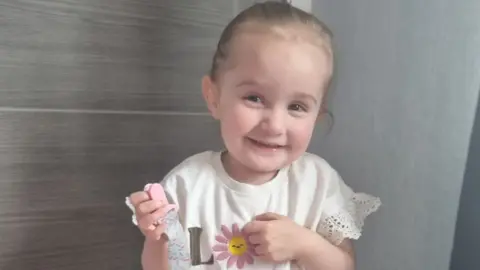 Dorothy Murray Sienna Murray