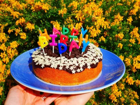Nikos Christidis Birthday cake
