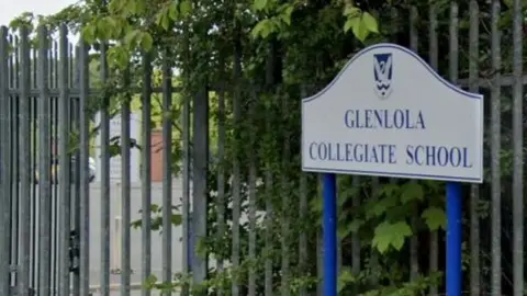 Google Earth Glenlola school sign