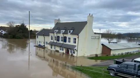 Ellie Richardson The Haw Bridge Inn in Gloucester