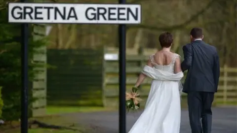 Getty Images couple at Gretna Green