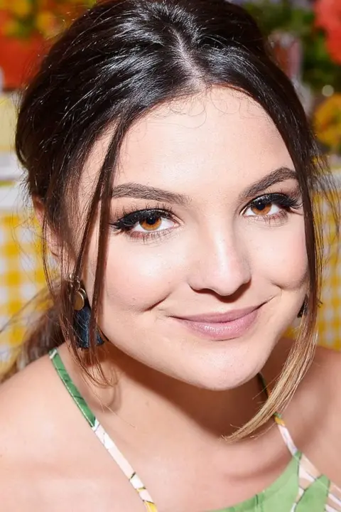 Yasmin Coutinho Yasmin Coutinho