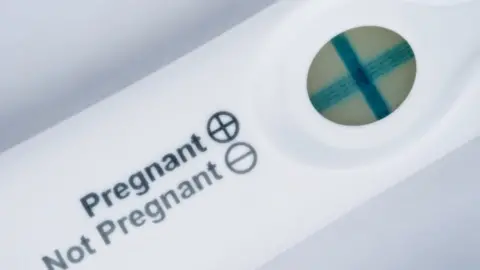 highmagazin Positive pregnancy test