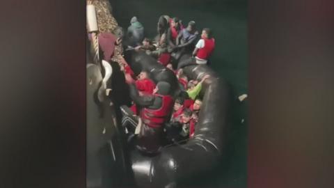 Italy migrant boat shipwreck Nearly 60 killed off Calabria coast BBC