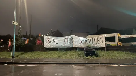 Bassaleg picket line