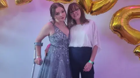 BBC Kiera and her mum