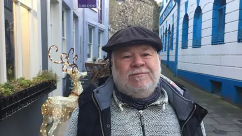 Tour guide Emrys Llewelyn