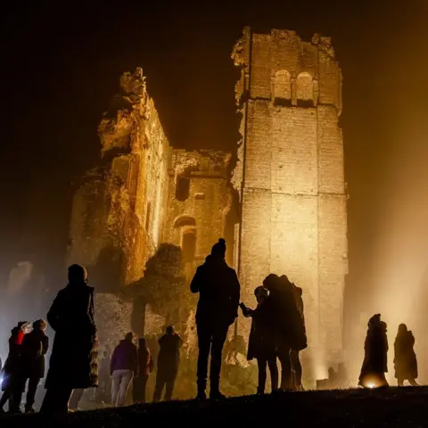 Shazz Hooper Photography THURSDAY - Corfe Castle